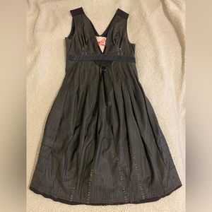 Marithe Francoise Girbaud wool pin stripe dress